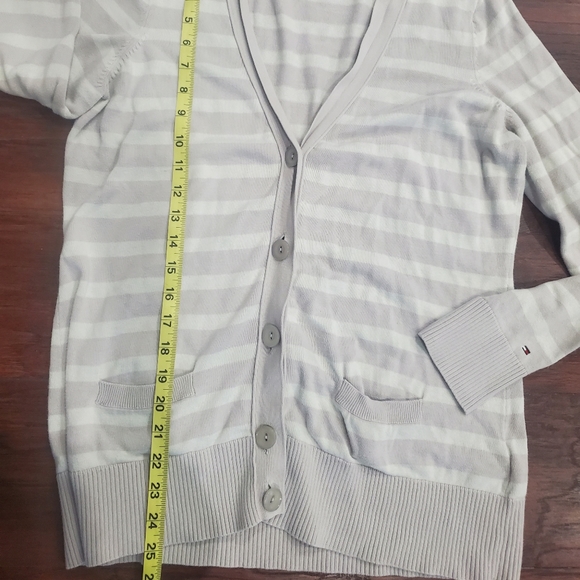 TOMMY HILFIGER BUTTON CARDIGAN - Picture 7 of 9